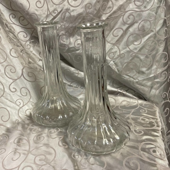 Flower Bud Vase - Picture 1 of 3